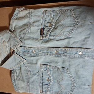 Women's Denim Weastern Wear by Wrangler